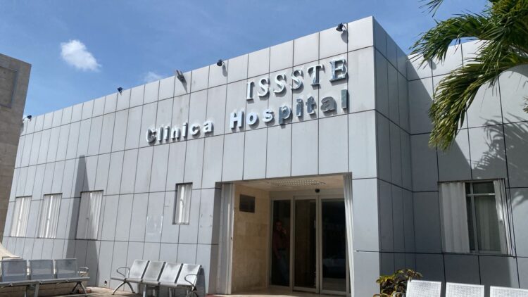 ISSSTE Quintana Roo sin médicos especialistas hasta el 2026.