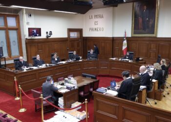 Sheinbaum propone crear figura de jueces sin rostro