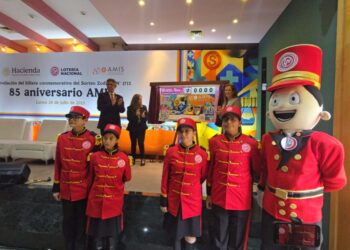 Aseguradoras, motor de México: les rinden homenaje