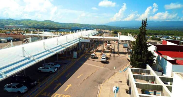 Aduanas recaudan casi 712 mil mdp en primer semestre