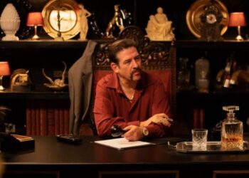 Alejandro Cuétara interpreta a “Don Rafael” en “Profe infiltrado” | AMEXI/FOTO: IG @vix