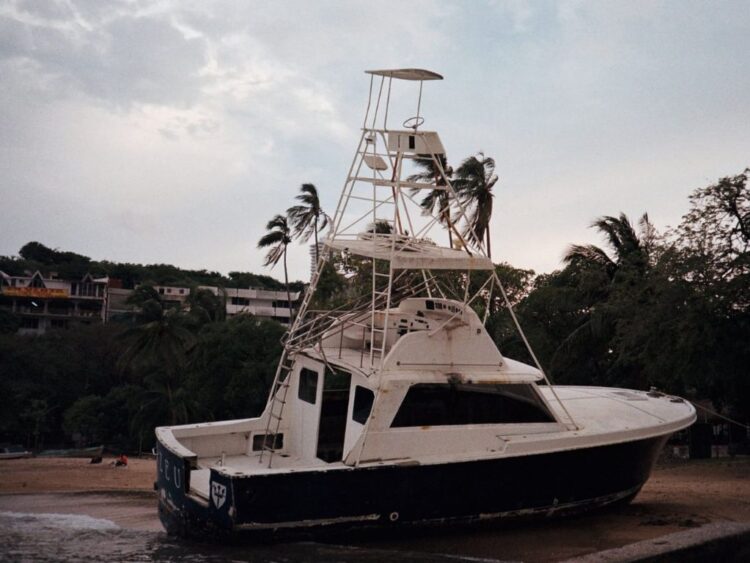 Oleajes de más de un metro en Colima por tsunami