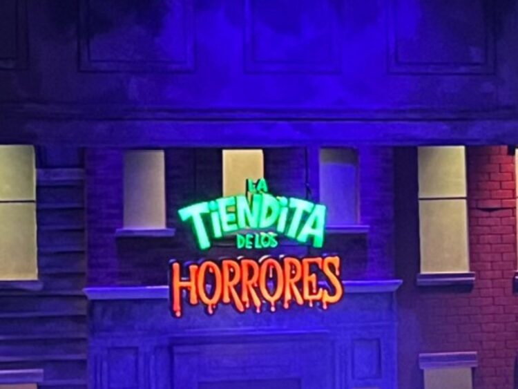 La tiendita de los horrores se alista para terminar su temporada