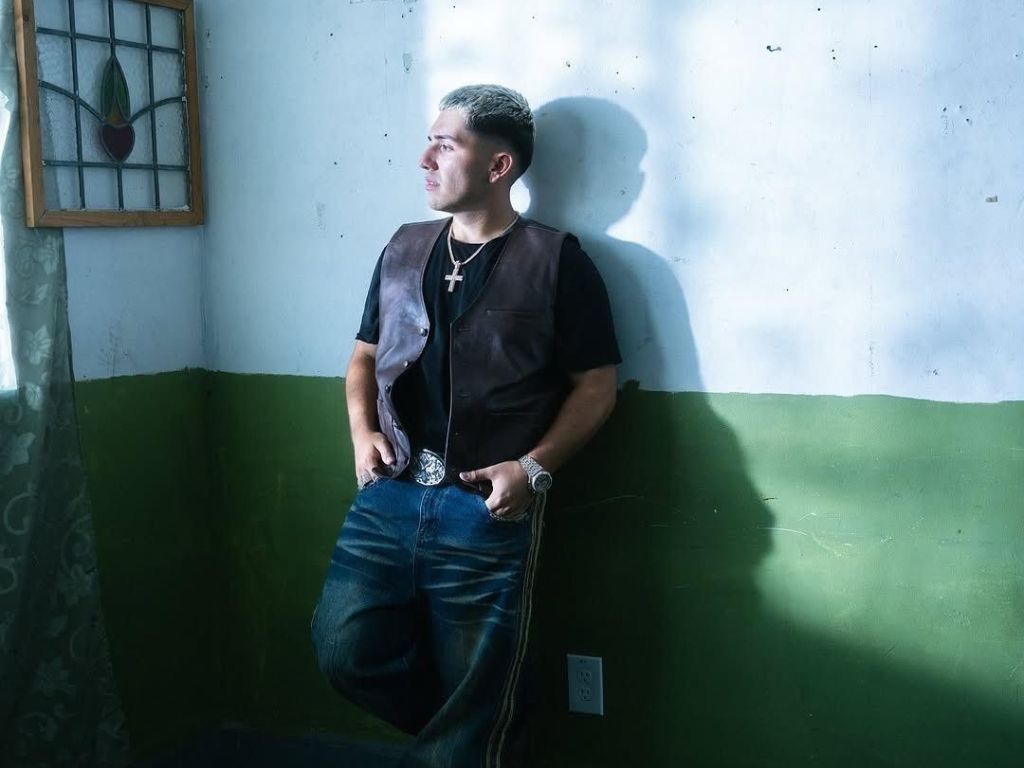 “Dame Un Chanze”: El nuevo himno romántico de Eslabón Armado