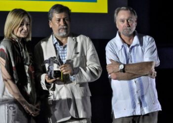 Festival Internacional de Cine Buñuel-Calanda rinde homenaje a la actriz Ángela Molina y a la AMACC