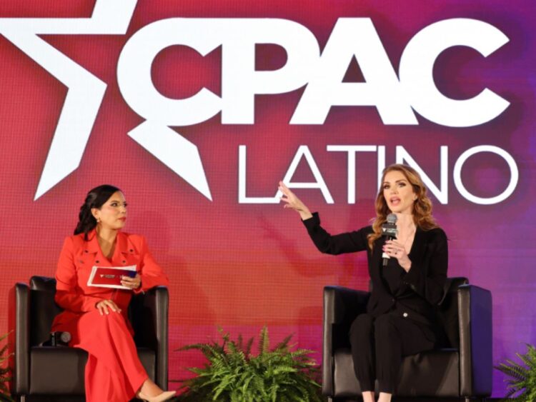 Latino Wall Street celebra seis años formando inversionistas latinos