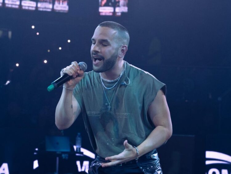 Carlos Zaur estremeció con su música el Domo Care de Monterrey