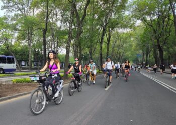 Muévete en bici