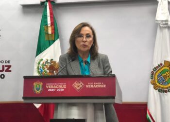 La gobernadora de Veracruz, Rocío Nalhe García reiteró que la maestra y taxista secuestrada fue violentada y que murió de un infarto.