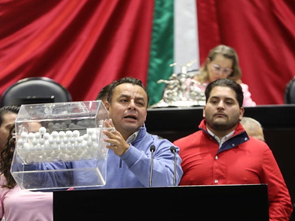 'Páguenles ya', exigen legisladores priistas ante el atraso en los pagos de sueldos a trabajadores de los medios públicos. AMEXI