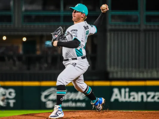 Saraperos de Saltillo remontó y venció a Sultanes de Monterrey