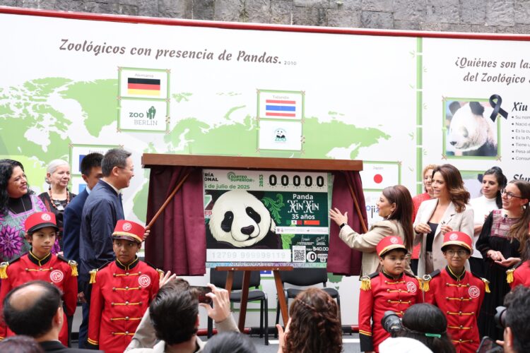 Devela Brugada billete de lotería por 35 años de panda Xin Xin