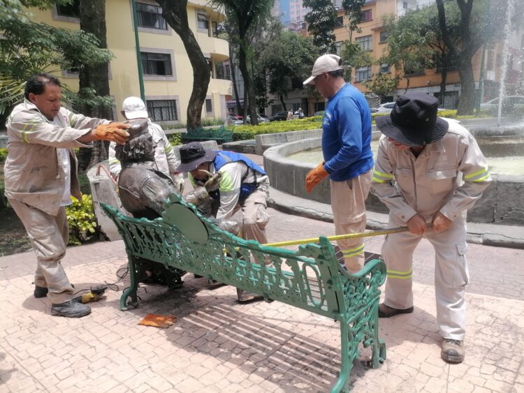 Polémica por retiro de estatuas de Castro y “Che” Guevara en CDMX