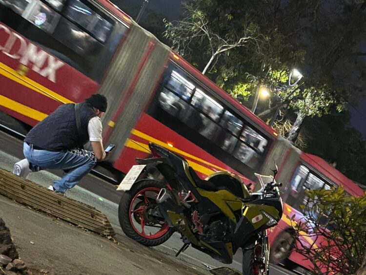 La diputada de MC, Laura Ballesteros exige la suspensión de los servicios de DiDi y Uber Moto hasta que garanticen seguridad a los usuarios.