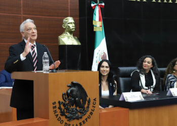 El director de Pemex, Víctor Rodríguez Padilla. Dependencia mexicana del gas de EU.