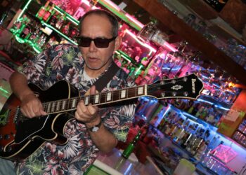 Desde los espacios virtuales entre California y México Parte 3