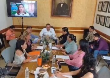 Alcalde de Temixco, Morelos, Isaac Piña Labra, ofrece disculpas públicas a la síndica y regidora por violencia política de género. AMEXI/Foto/ David Monroy