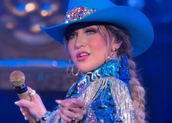 Alicia Villarreal se da una oportunidad en el amor | AMEXI/FOTO: IG @lavillarrealmx