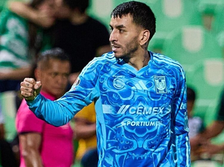Ángel Correa festeja el gol de la victoria de Tigres UANL. AMEXI/Foto/@TigresOficial