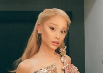 Ariana Grande regresa a los escenarios con su “The eternal sunshine” | AMEXI/FOTO: IG @arianagrande