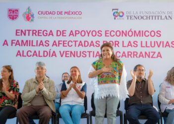 Clara Brugada. Entrega de apoyos a familias afectadas por lluvias e inundaciones. AMEXI