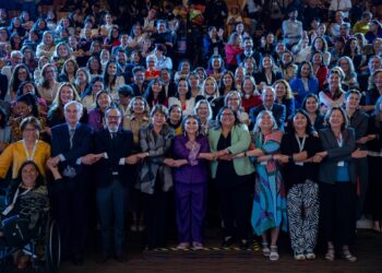 Presentará Brugada iniciativa de Ley del Sistema Público de Cuidados en CDMX