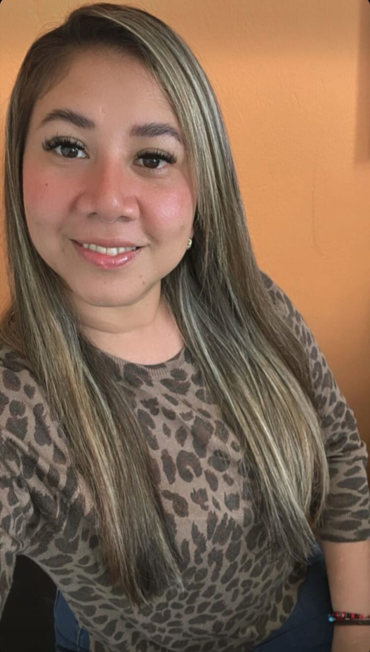 Privan de su libertad, en el centro de la ciudad de Chacaltianguis, Veracruz, a Diana Ruiz Peña, Oficial Mayor del Ayuntamiento.