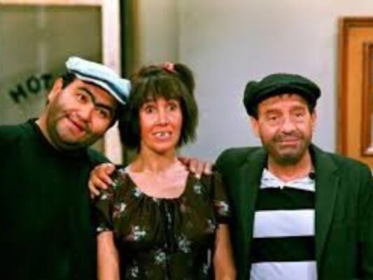 La vida de Chespirito:  una fortuna millonaria a través de regalías