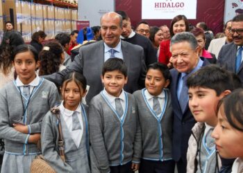 Casi 963 mil alumnos regresan a clases este lunes en Hidalgo
