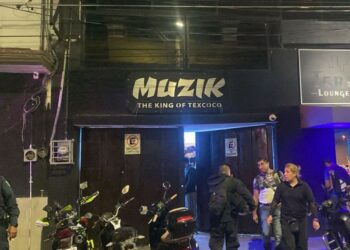 Fiesta clandestina pone en riesgo a más de mil jóvenes en Texcoco, Edomex. Clausuran el local. Foto Especial