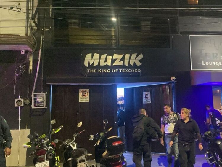 Fiesta clandestina pone en riesgo a más de mil jóvenes en Texcoco, Edomex. Clausuran el local. Foto Especial