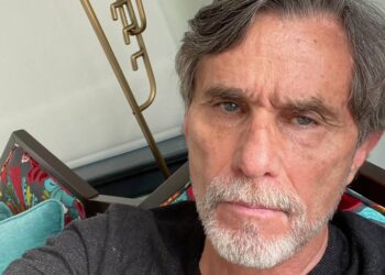 Humberto Zurita reconoce la labor de Stephanie Salas como madre excepcional