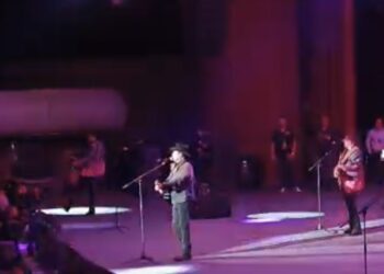 Bobby Pulido en el Auditorio Nacional, en su gira de despedida “Por la Puerta Grande”