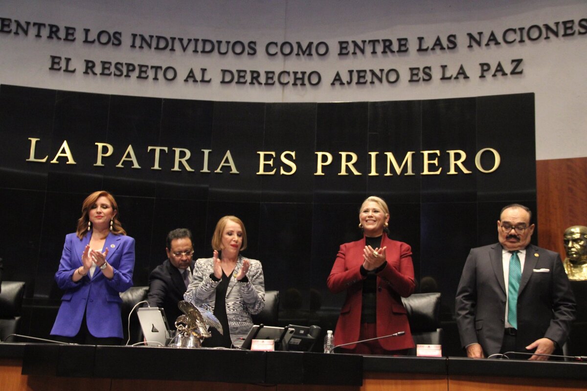 Esta errada y llamada Cuarta Transformación, de manteles largos; AMLOlandia