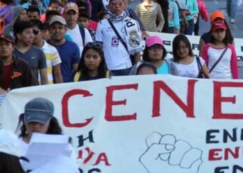 Gobierno de Oaxaca dará mil 212 nuevas plazas a CNTE y normalistas