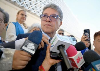 Monreal. Morena respalda la comisión propuesta por la presidenta Sheinbaum. AMEXI