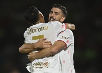 Campeón Toluca derrota a Bravos por 2-0, sin ser brillante