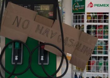 Pemex confirma desabasto de gasolina en la Ciudad de México y el Edomex. Foto Especial