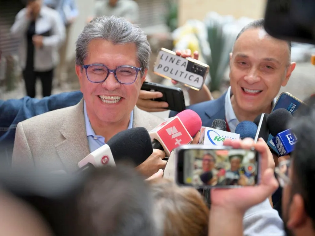 Ricardo Monreal. Cirugía mayor en el Palacio Legislativo. AMEXI