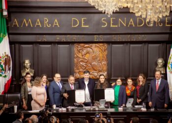 Permanente ratifica a titular de la UIF y a subsecretaria de Hacienda