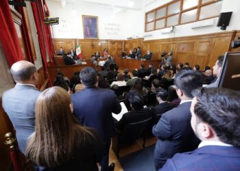 Si hay relación de confianza entre agresor y víctima se puede acusar de feminicidio: SCJN