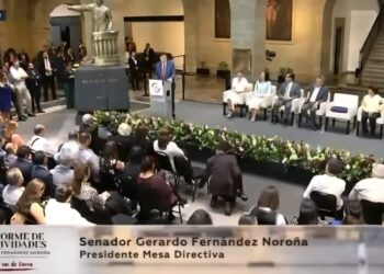 Gerardo Fernández Noroña se despide como presidente del Senado