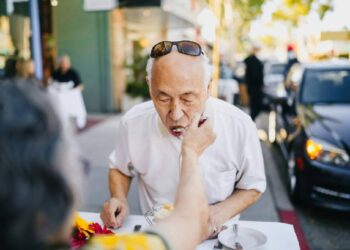 Día del Abuelo: la proteína animal, aliada para mantener la fuerza y salud en la tercera edad