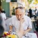 Día del Abuelo: la proteína animal, aliada para mantener la fuerza y salud en la tercera edad
