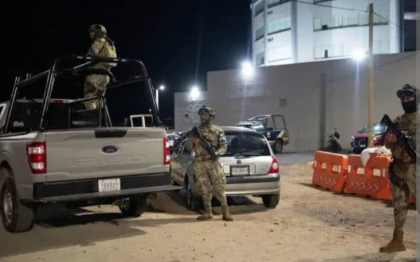 Cabe señalar que, aunque no se divulga información oficial, se realizó un operativo con elementos estatales y federales en esa zona del penal.