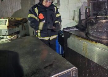 La pronta actuación de los bomberos y aplicación de protocolos de seguridad en casos de emergencia, representó una pronta respuesta ante un incendio Plaza Delta.