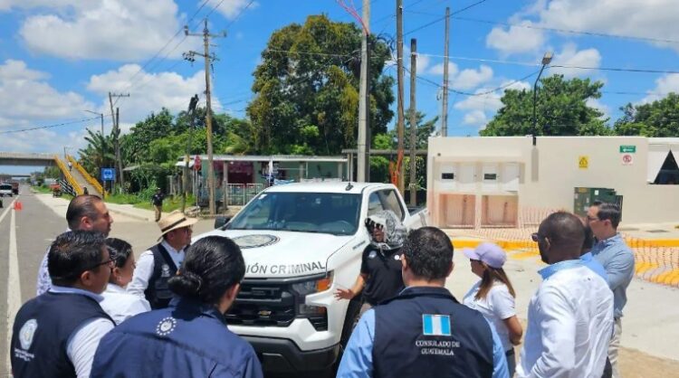 Autoridades de la FGR sostuvieron un encuentro con representantes consulares de países de Centroamérica, por denuncias presentadas por migrantes.