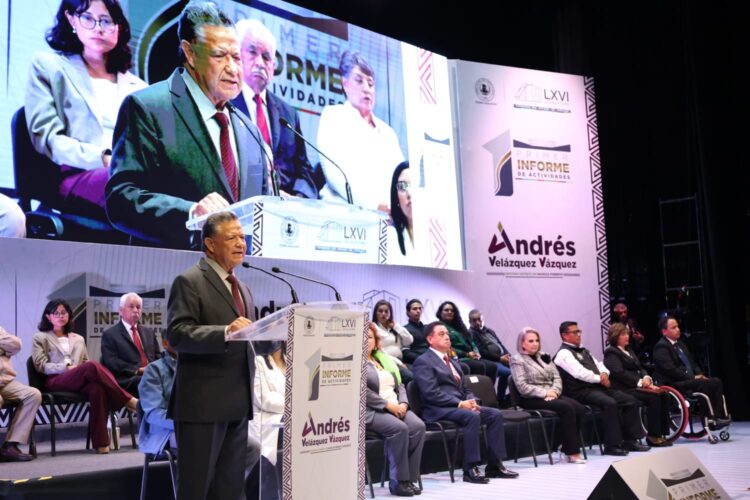 El gobernador de Hidalgo, Julio Menchaca Salazar destacó el trabajo conjunto entre los podres Ejecutivo y Legislativo en la entidad.