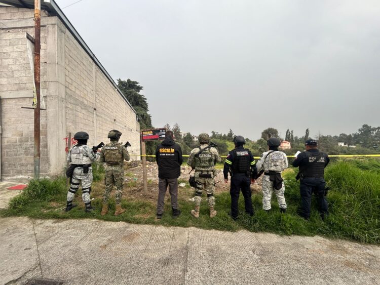 En un nuevo despliegue de la Operación “Restitución” se aseguraron 40 inmuebles en 14 municipios del Edomex, vinculados a delitos de despojo.