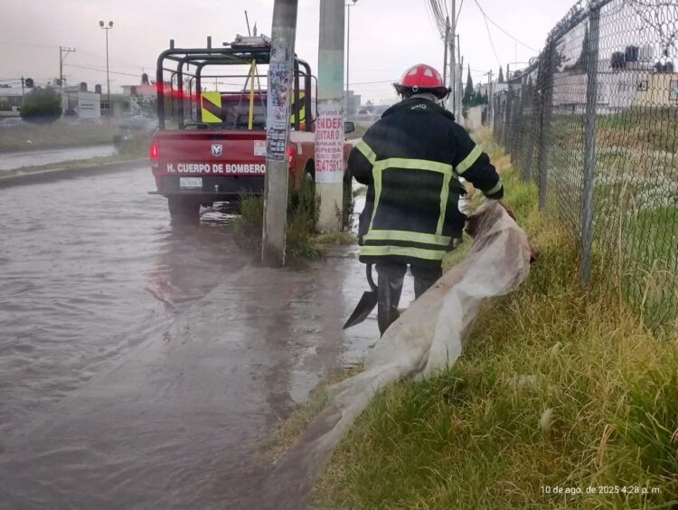 La zona metropolitana de Pachuca resultó gravemente afectada por las lluvias y granizo de las últimas horas.